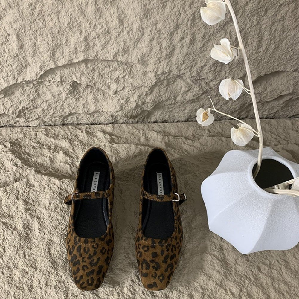 レオパード柄メリージェーンシューズ