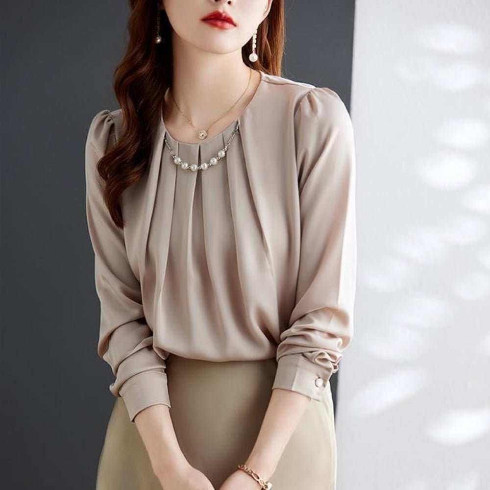 パールビジュー付きシフォンブラウス｜オフィスカジュアル レディース 通販【ミレジェネ】