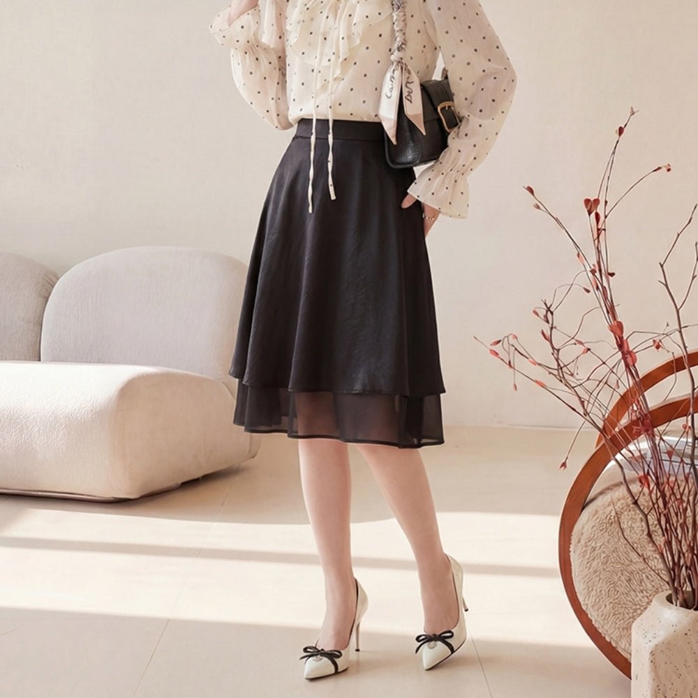 【通勤/きれいめ】サテン地フレアスカート [ミレジェネ]｜オフィスカジュアル レディース 通販【ミレジェネ】