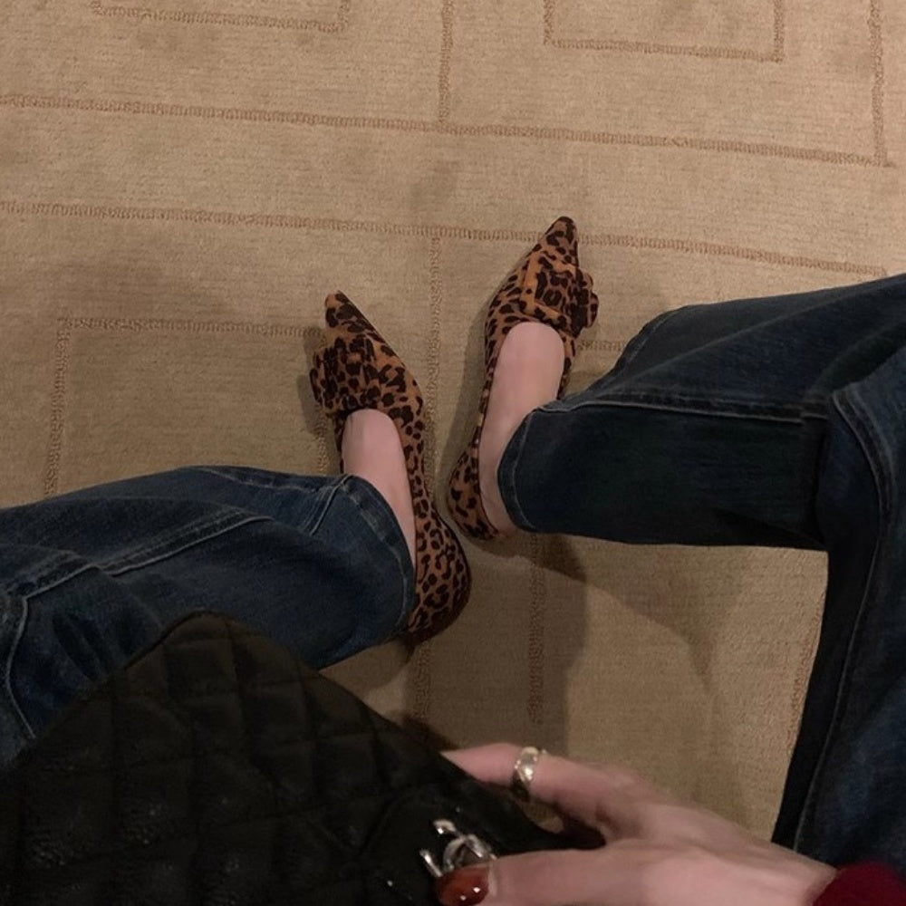 ヒョウ柄スクエアバックルパンプス｜オフィスカジュアル レディース 通販【ミレジェネ】