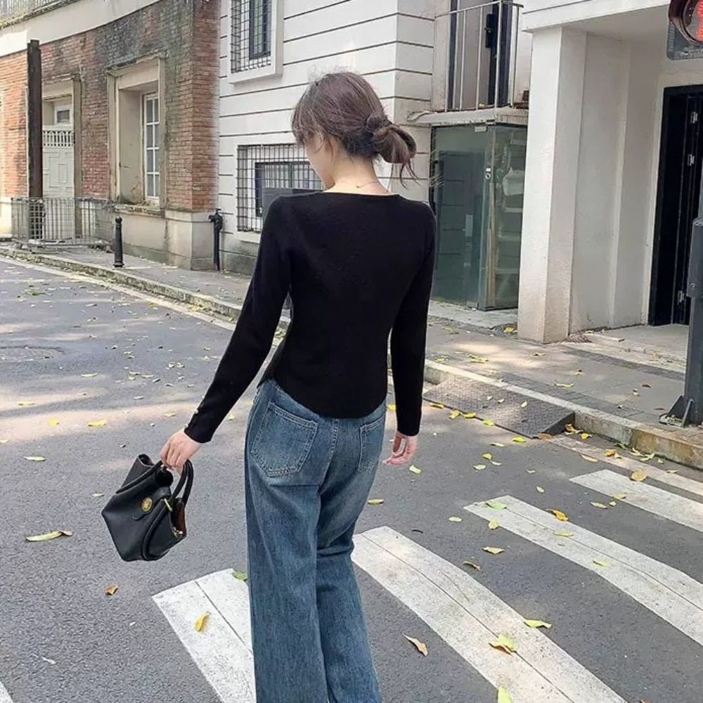 ゴールドボタンハートネックニットトップス｜オフィスカジュアル レディース 通販【ミレジェネ】