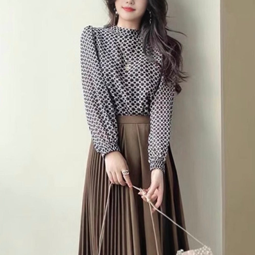 モノトーン幾何学プリントブラウス｜オフィスカジュアル レディース 通販【ミレジェネ】