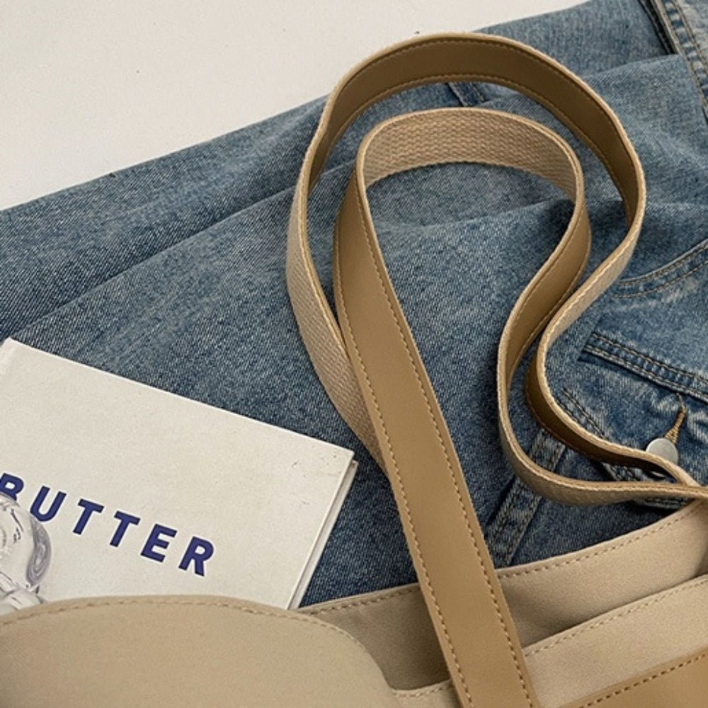 大容量布製外ポケット付き肩掛けバッグ｜オフィスカジュアル