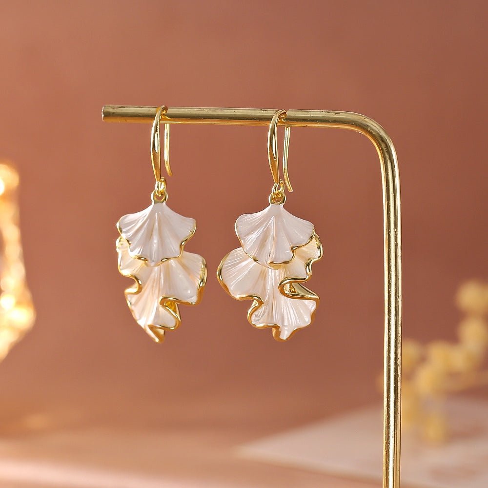 ダブルフリルロングピアス｜オフィスカジュアル レディース 通販【ミレジェネ】