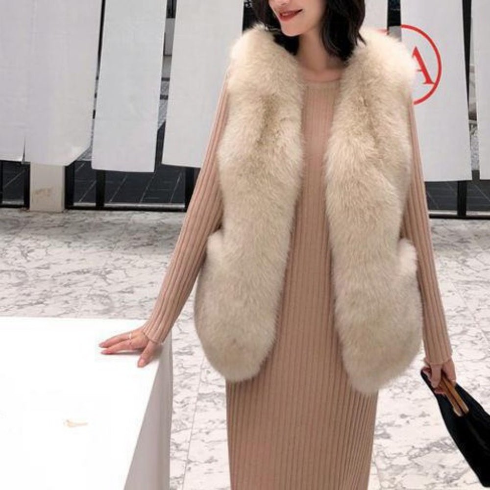 ポケット付きボリュームファーベスト｜オフィスカジュアル レディース 通販【ミレジェネ】