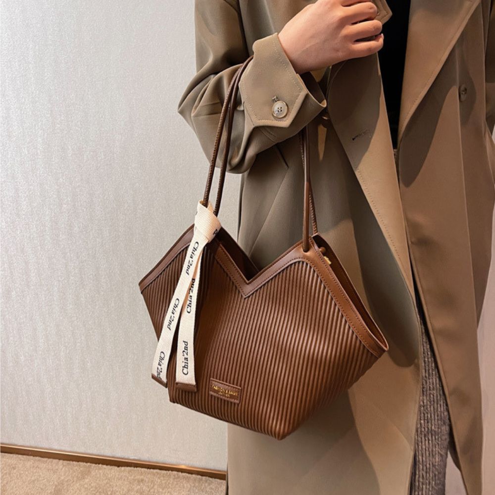 ブラウン トートバッグ 内ポケット付き BAG】SAKE IS JUSTICE トートバッグ（内ポケット付き） ／キャメル