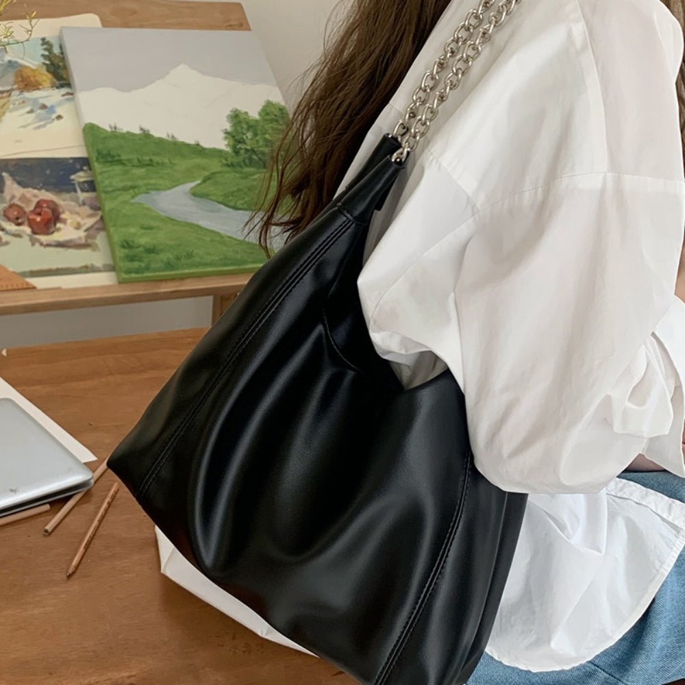 ★ハンドメイド★ ミニチュア チェーン トートバッグ BK CHARLES & KEITH Caia カイア チェーンハンドルトートバッグ（Noir