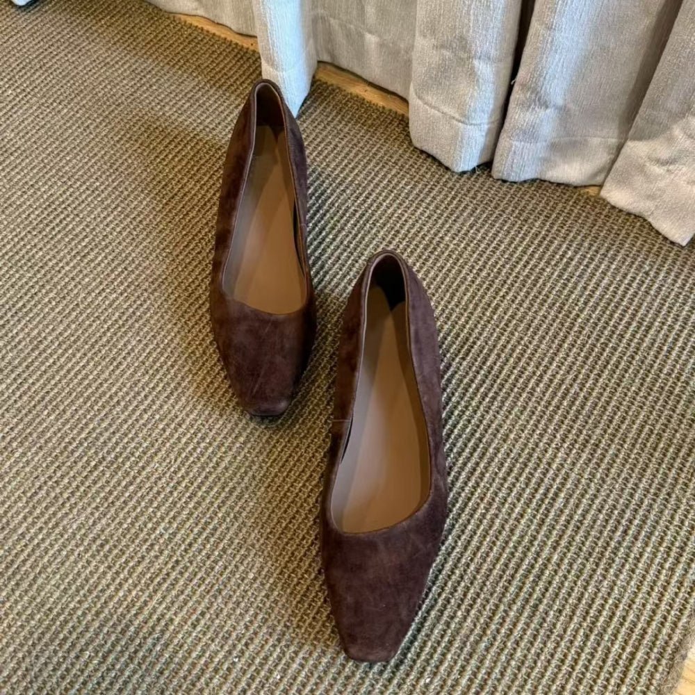 スクエアトゥスエード調パンプス｜オフィスカジュアル レディース 通販【ミレジェネ】