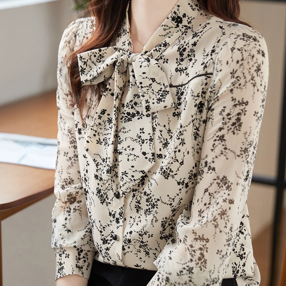 ボウタイ付レトロ花柄ブラウス｜オフィスカジュアル レディース 通販【ミレジェネ】