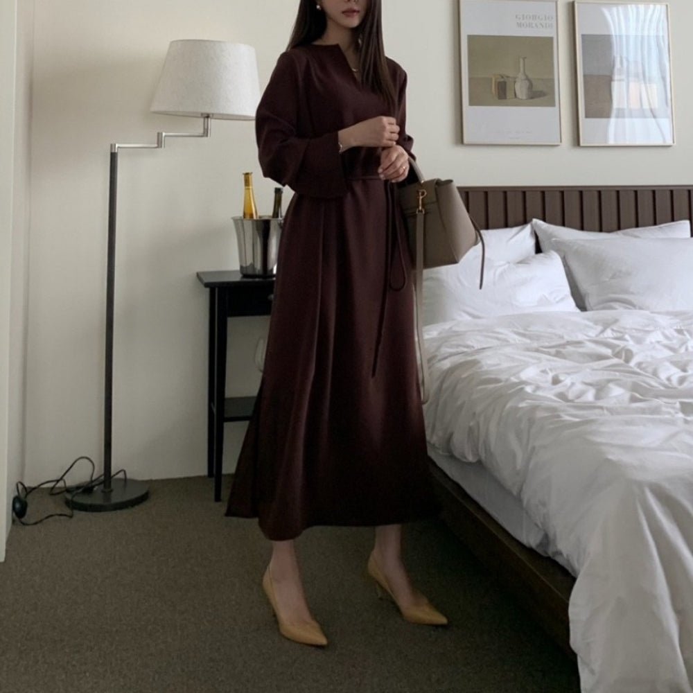 スリットネックベルト付きロングワンピース｜オフィスカジュアル レディース 通販【ミレジェネ】