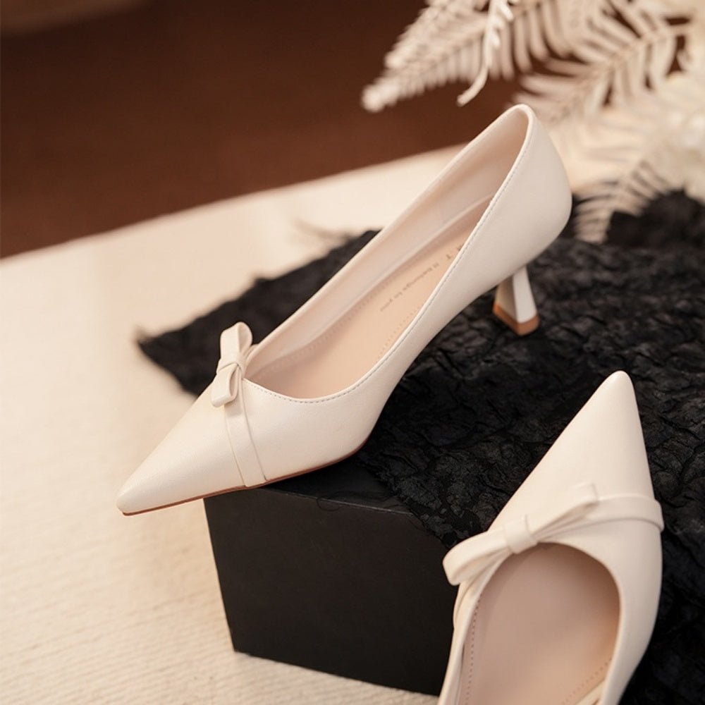 アシメフラットリボンパンプス｜オフィスカジュアル レディース 通販【ミレジェネ】