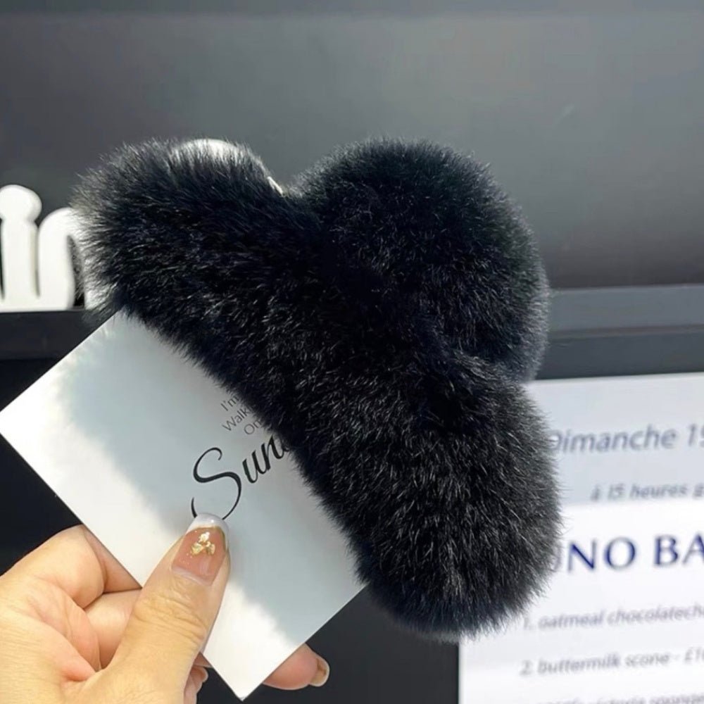 ファーヘアクリップ｜オフィスカジュアル レディース 通販【ミレジェネ】