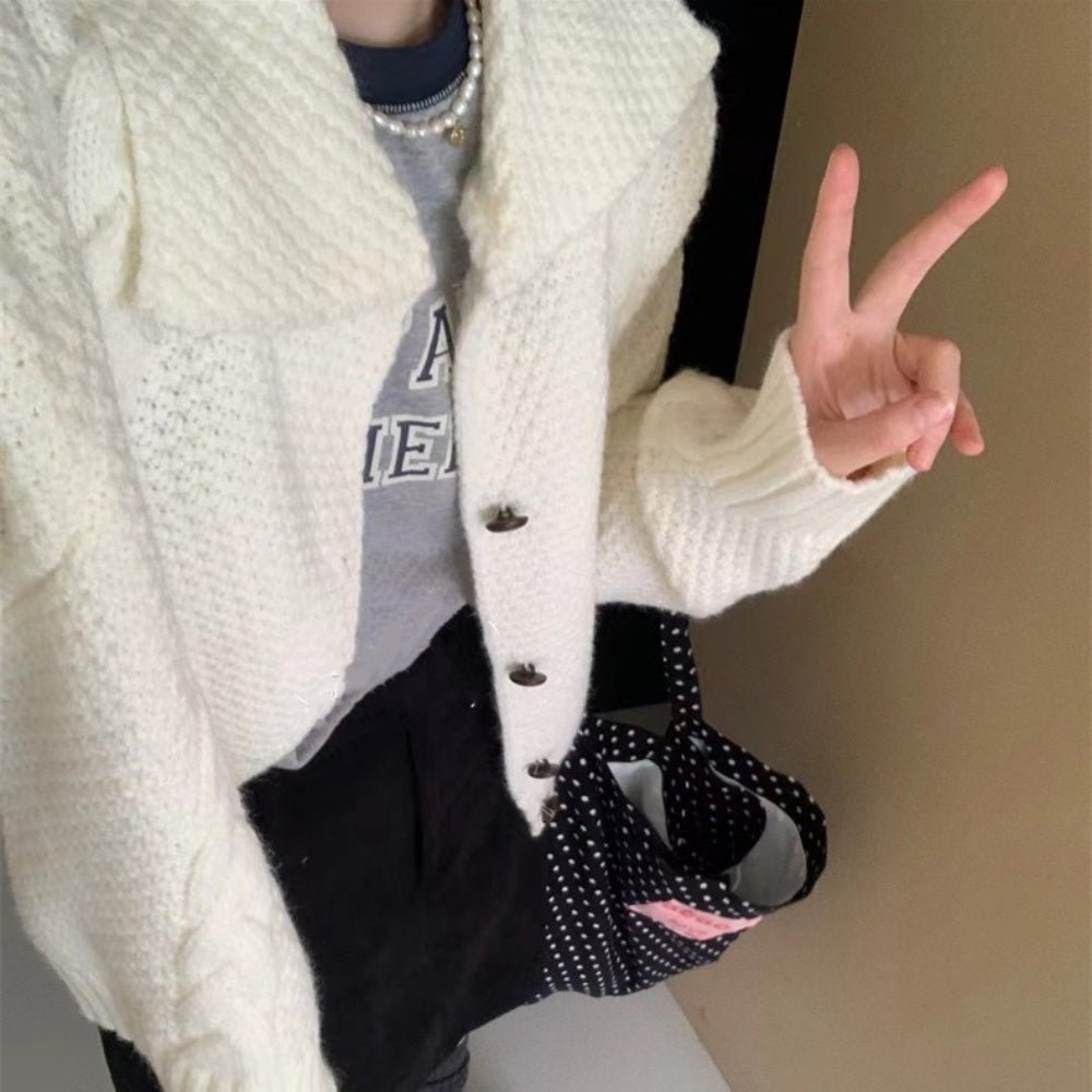 襟付きケーブルニットカーディガン｜オフィスカジュアル レディース 通販【ミレジェネ】