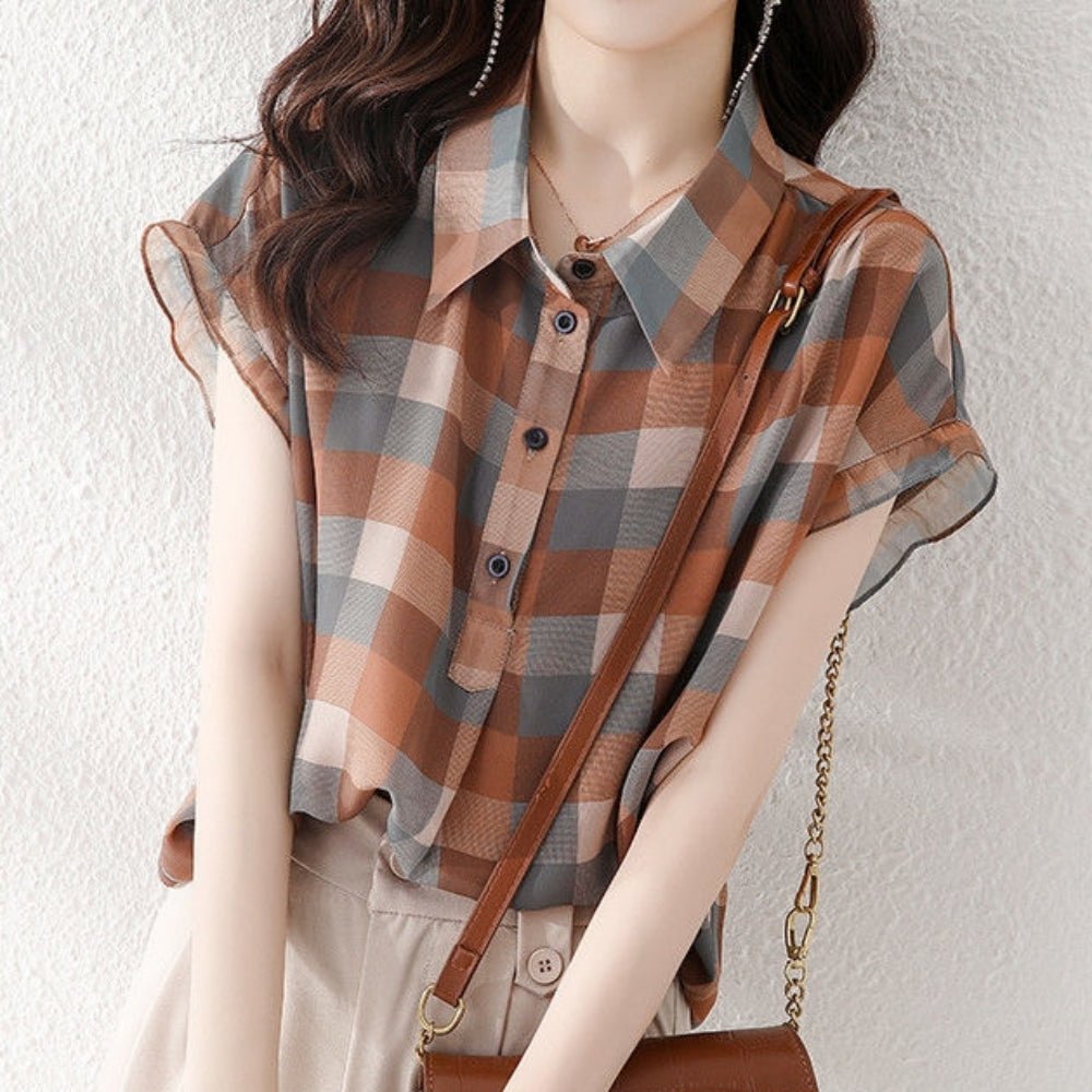 【骨格ストレートさんにおすすめ】ブロックチェックフリルブラウス[ミレジェネ]｜オフィスカジュアル レディース 通販【ミレジェネ】