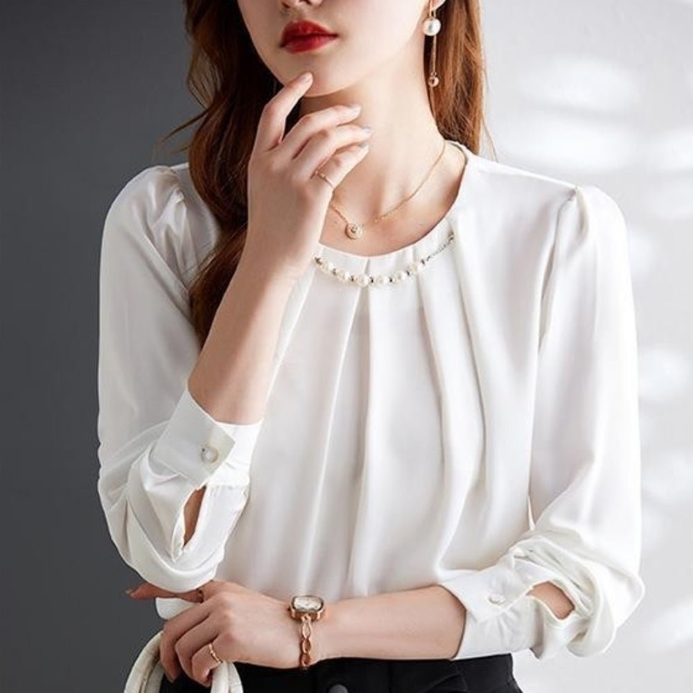 パールビジュー付きシフォンブラウス｜オフィスカジュアル レディース 通販【ミレジェネ】
