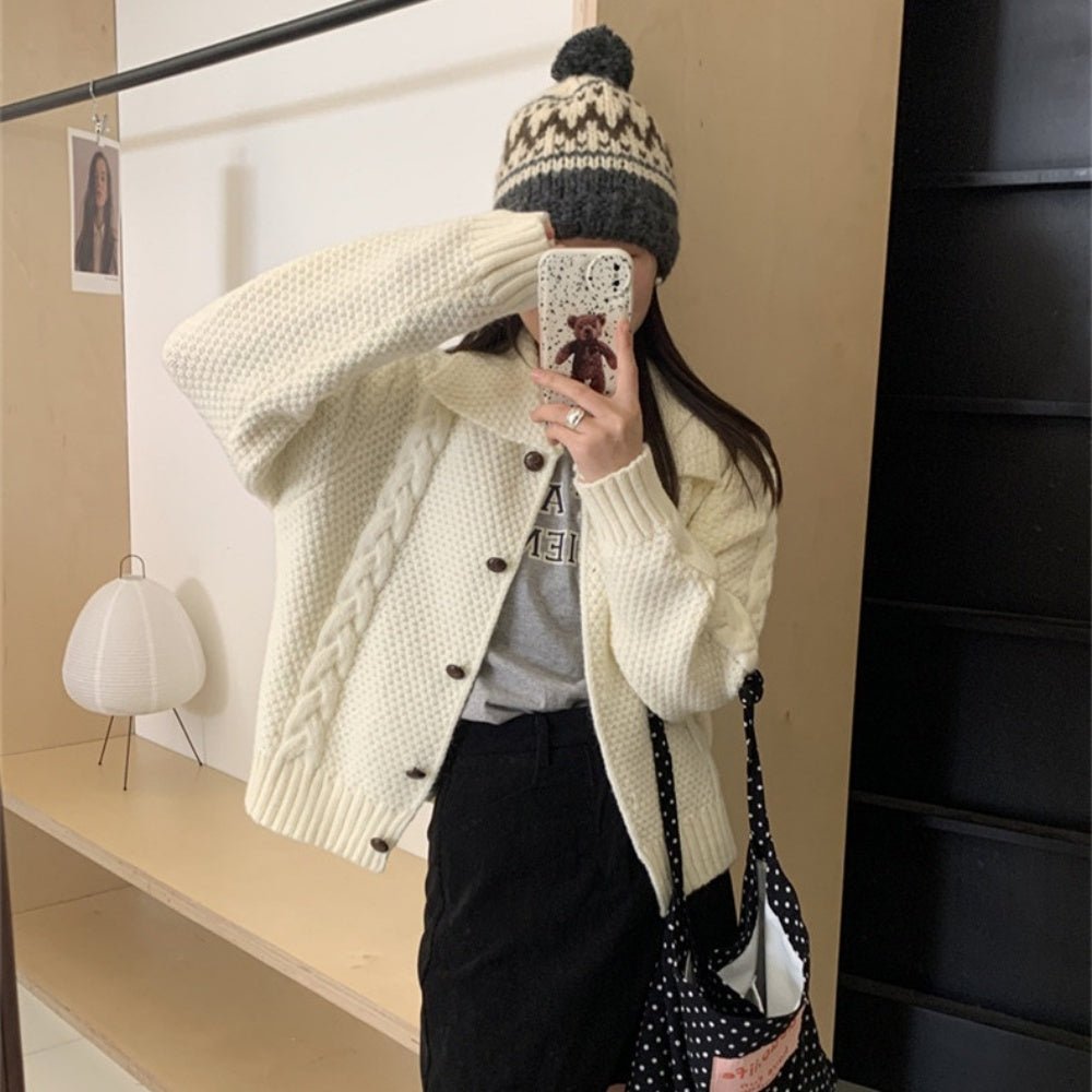 襟付きケーブルニットカーディガン｜オフィスカジュアル レディース 通販【ミレジェネ】