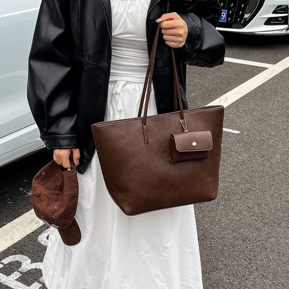 ミニポーチ付きソフトレザー調トートバッグ｜オフィスカジュアル レディース 通販【ミレジェネ】