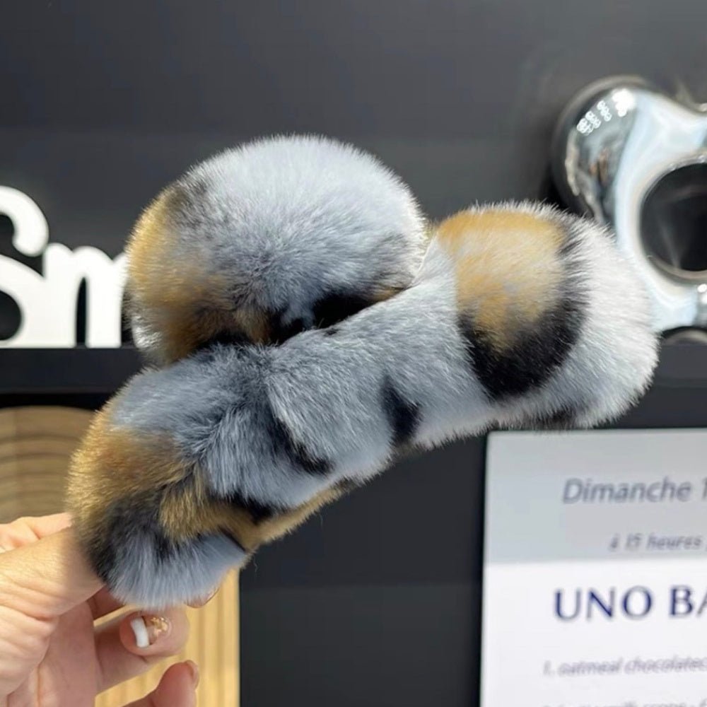 ファーヘアクリップ｜オフィスカジュアル レディース 通販【ミレジェネ】