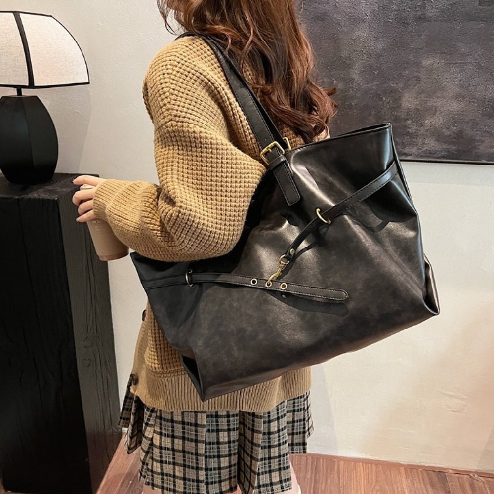 飾りベルトショルダーバッグ｜オフィスカジュアル レディース 通販【ミレジェネ】