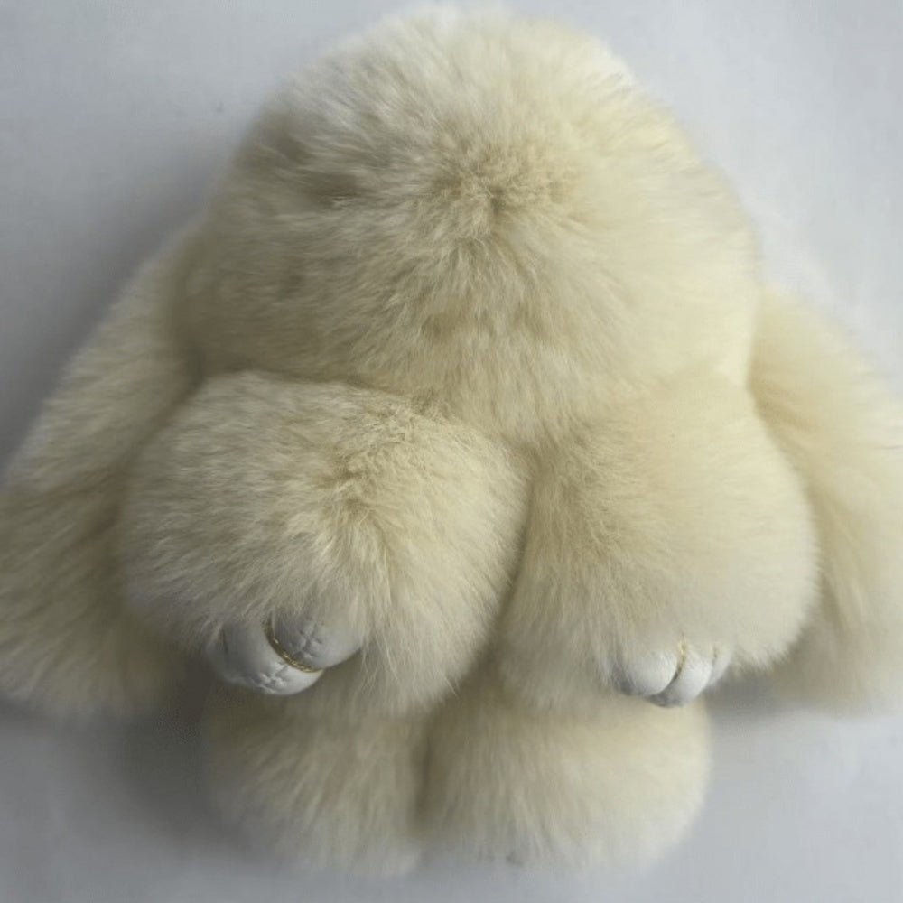 うさぎモチーフファーチャーム｜オフィスカジュアル レディース 通販【ミレジェネ】