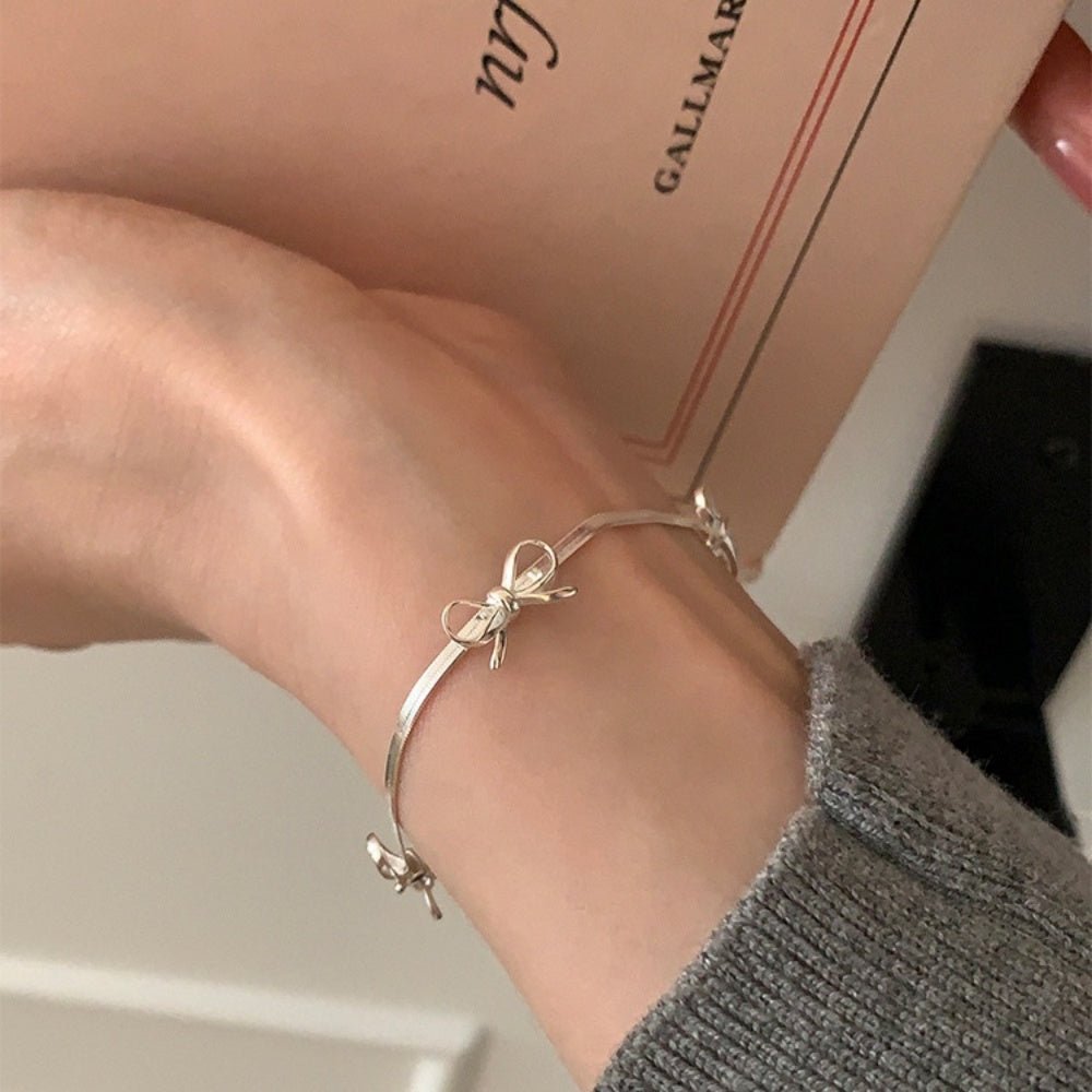 リボンモチーフブレスレット｜オフィスカジュアル レディース 通販【ミレジェネ】