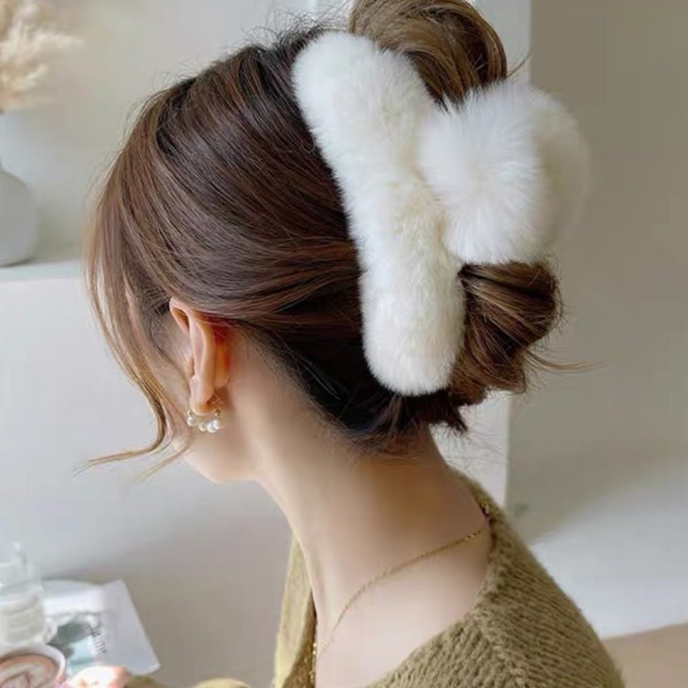 ファーヘアクリップ｜オフィスカジュアル レディース 通販【ミレジェネ】