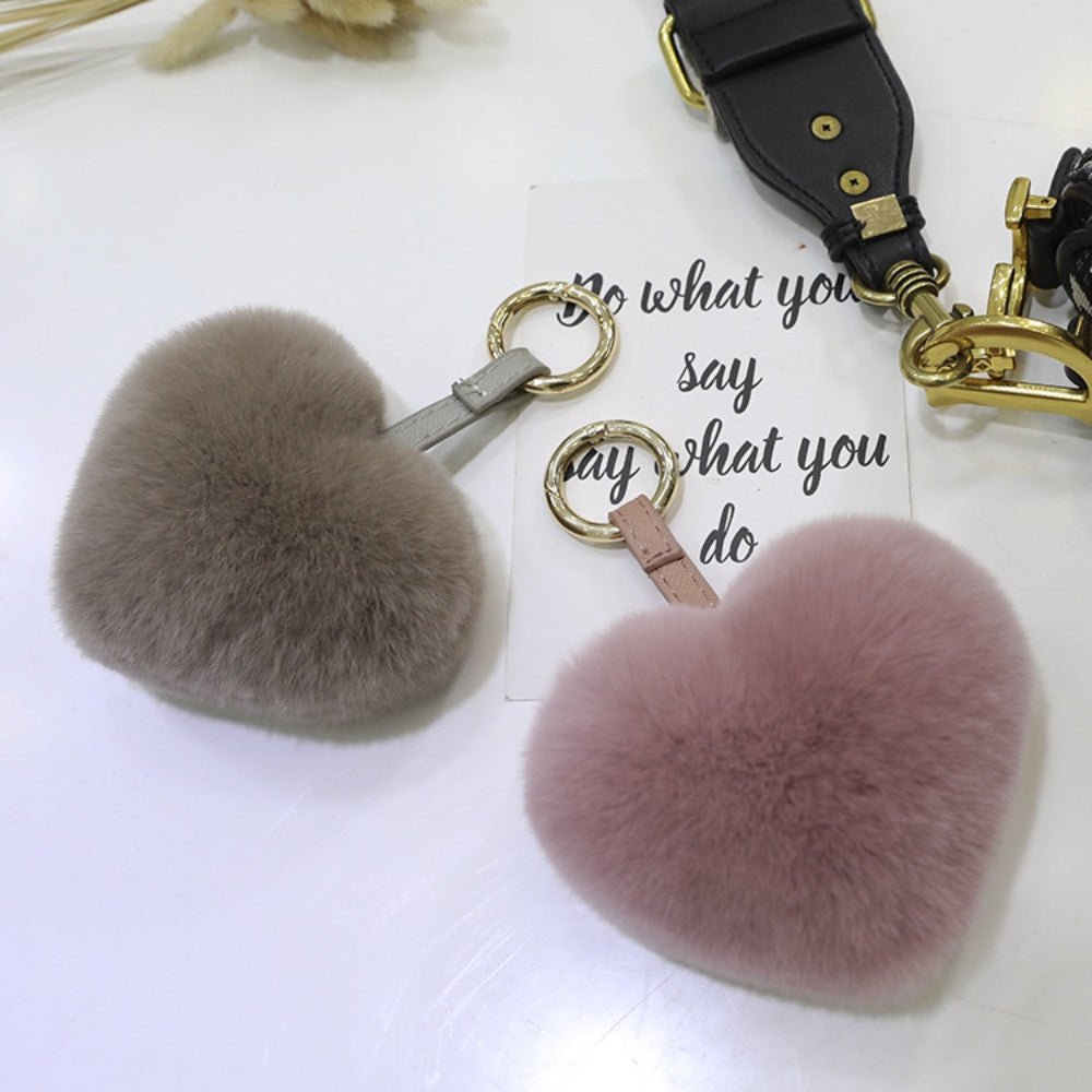 ハートモチーフファーチャーム｜オフィスカジュアル レディース 通販【ミレジェネ】