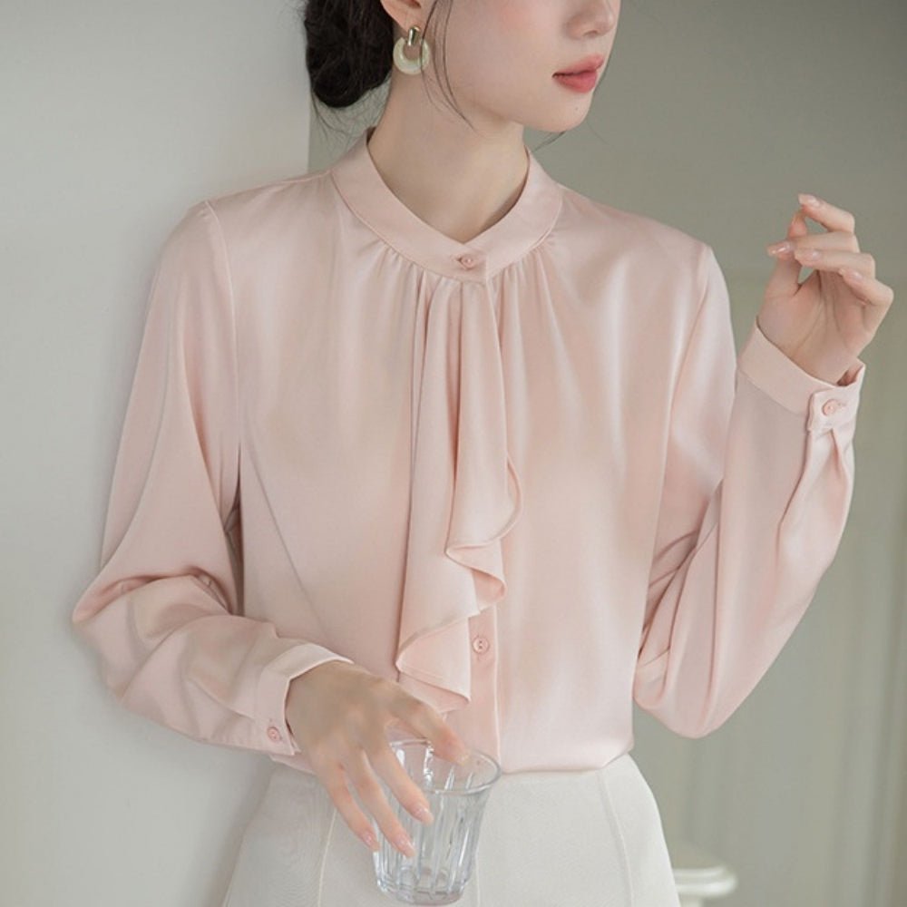 Chesty❣️ベージュ フリル付き 長袖ブラウス新品未使用❣️ セラビ】 CestlaVieBeau フリル付き長袖ブラウス ベージュ