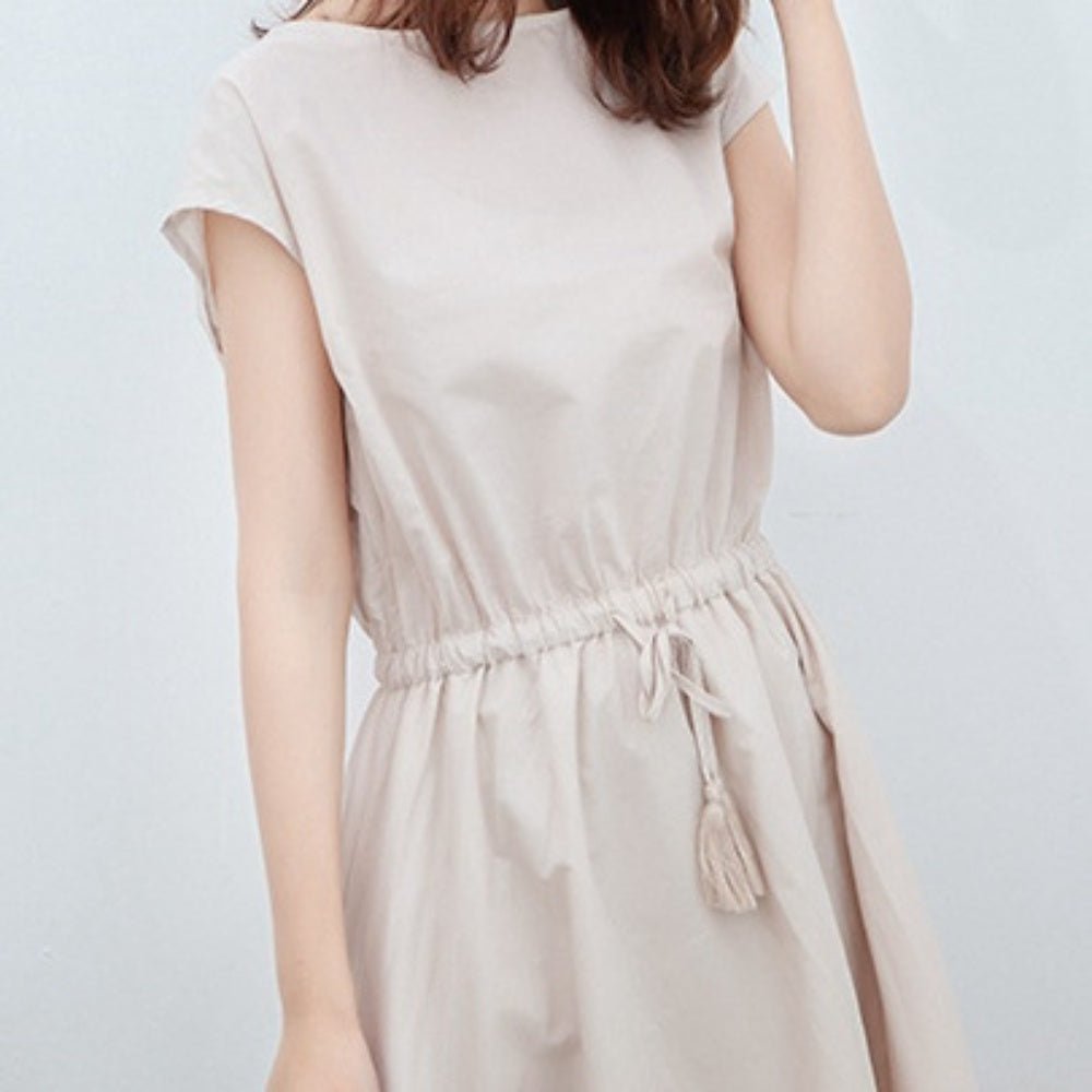 ウェストギャザースクエアネックワンピース｜オフィスカジュアル レディース 通販【ミレジェネ】