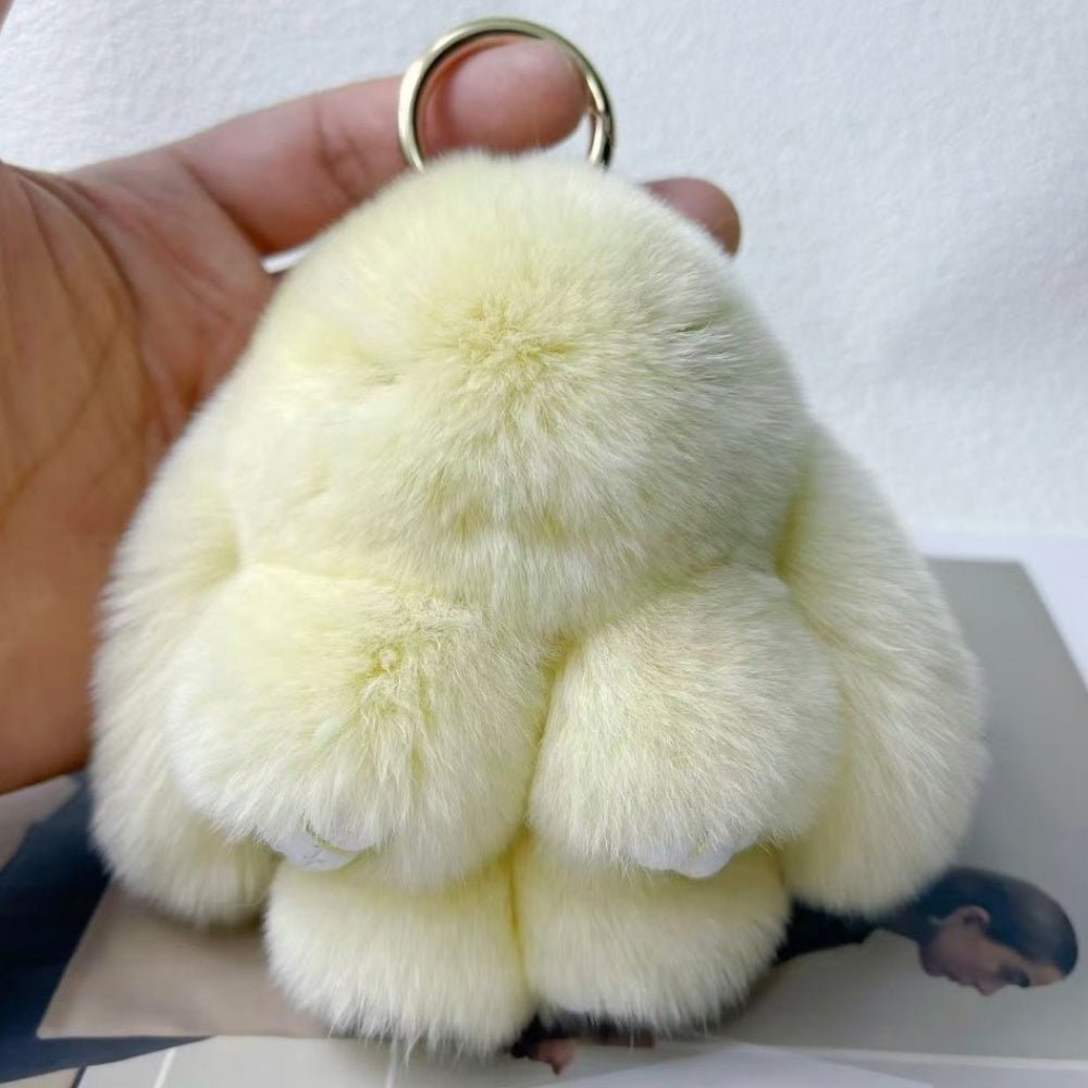 うさぎモチーフファーチャーム｜オフィスカジュアル レディース 通販【ミレジェネ】