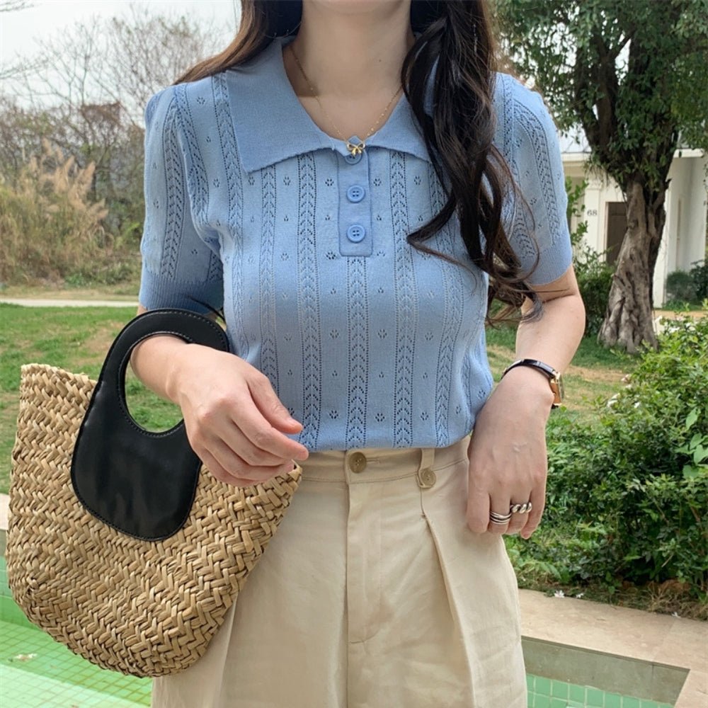 骨格ストレートさんにおすすめ】透かし編みニットポロトップス