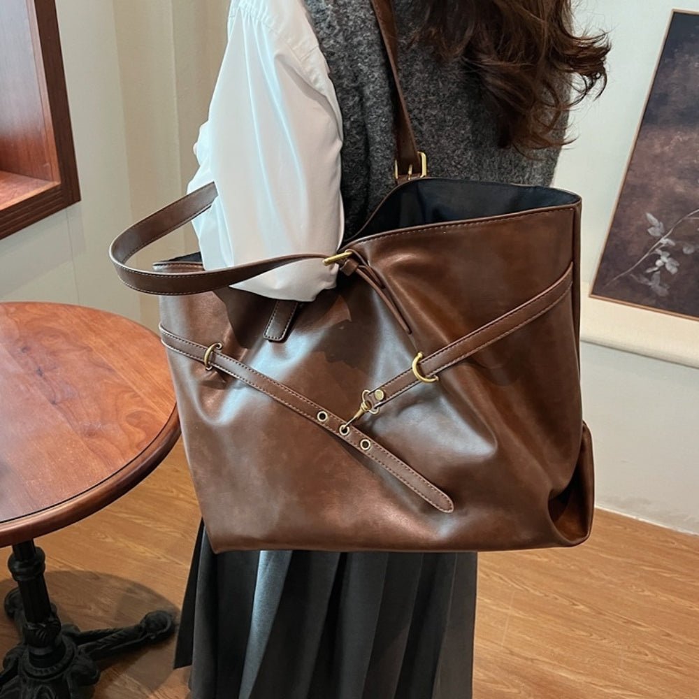 飾りベルトショルダーバッグ｜オフィスカジュアル レディース 通販【ミレジェネ】