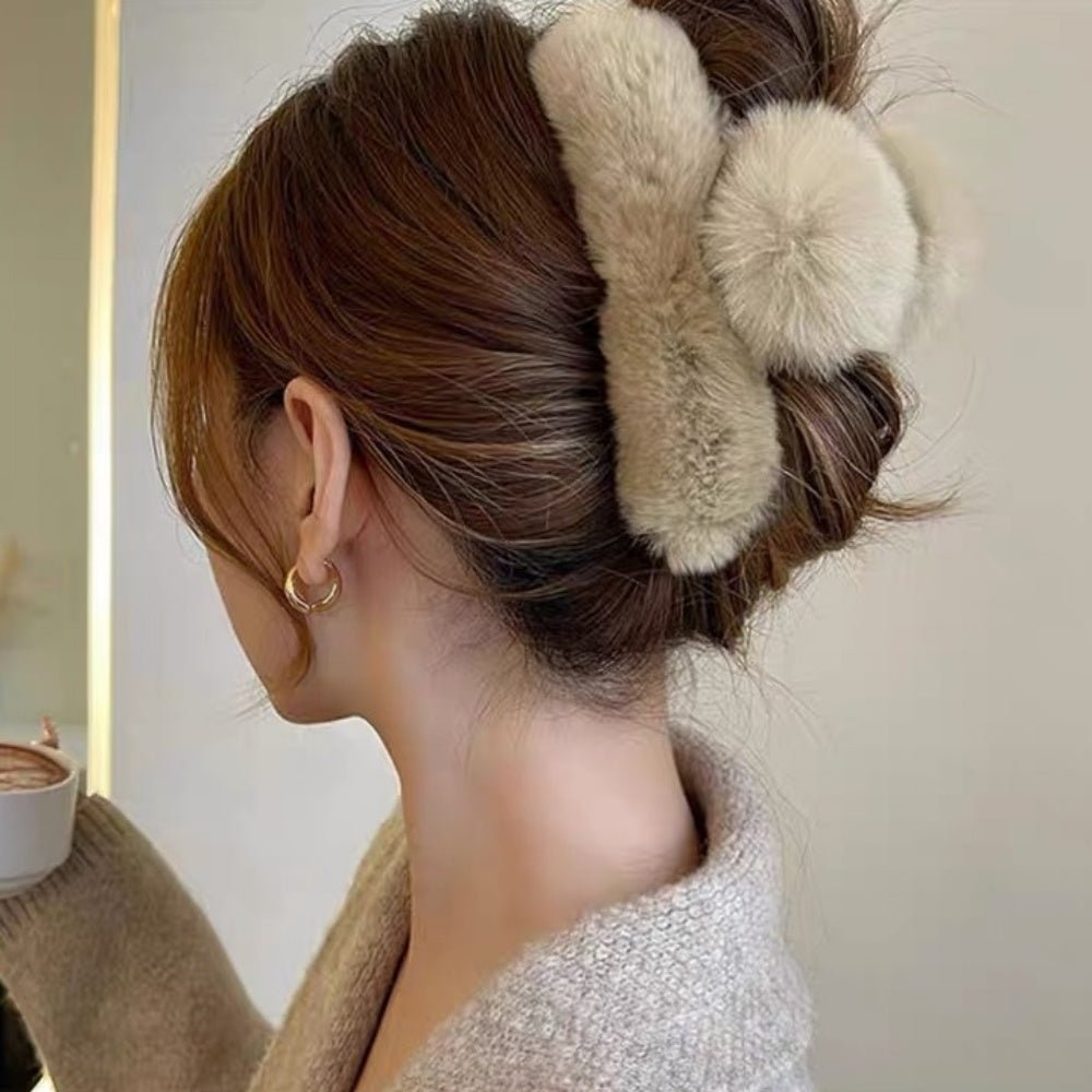 ファーヘアクリップ｜オフィスカジュアル レディース 通販【ミレジェネ】