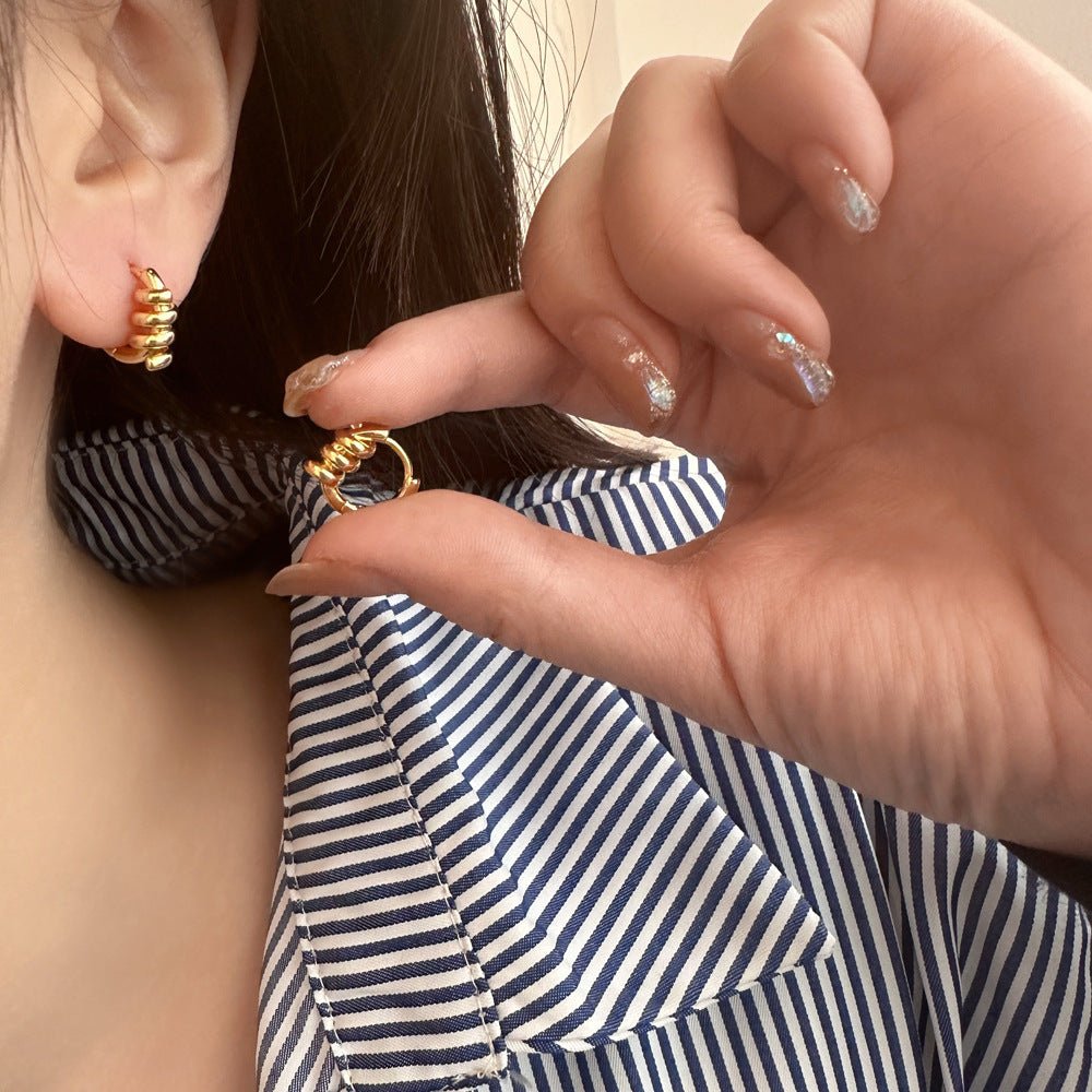 スパイラルモチーフピアス｜オフィスカジュアル レディース 通販【ミレジェネ】