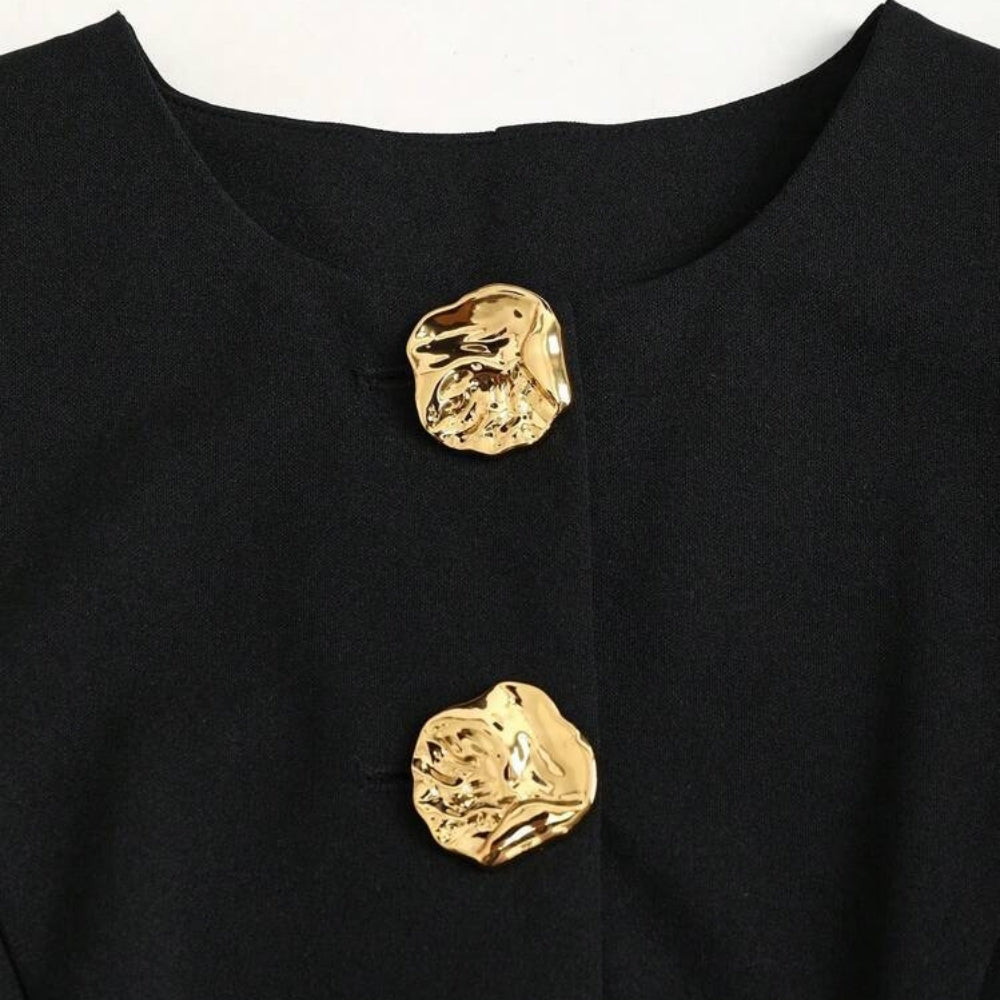 ゴールドボタンラウンドネックベスト｜オフィスカジュアル レディース 通販【ミレジェネ】