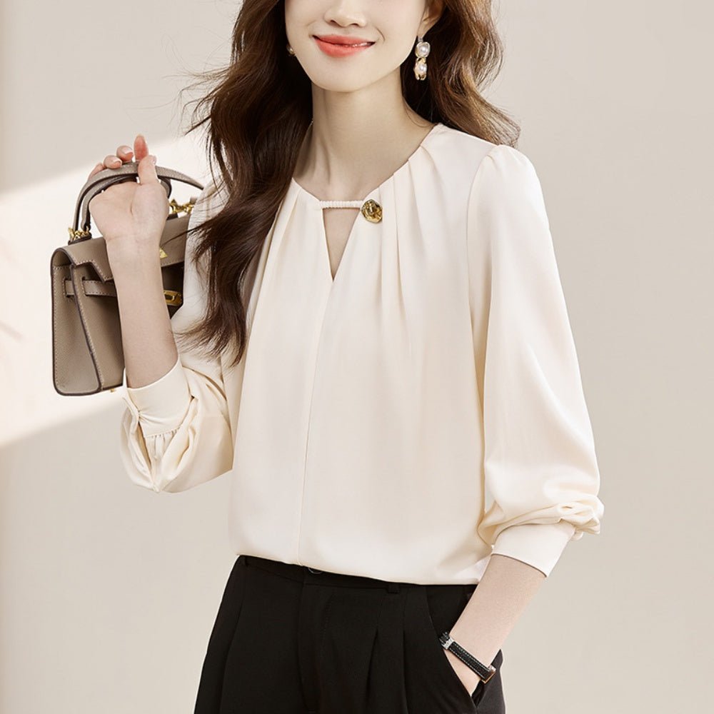 オフィスカジュアル 春 タックスリットデザインブラウス ミレジェネ
