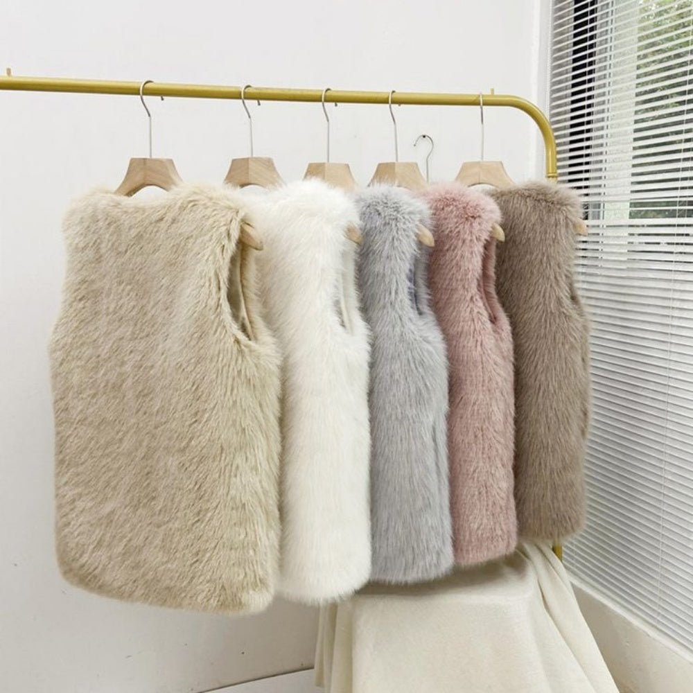 ミドル丈フェイクファーベスト｜オフィスカジュアル レディース 通販【ミレジェネ】