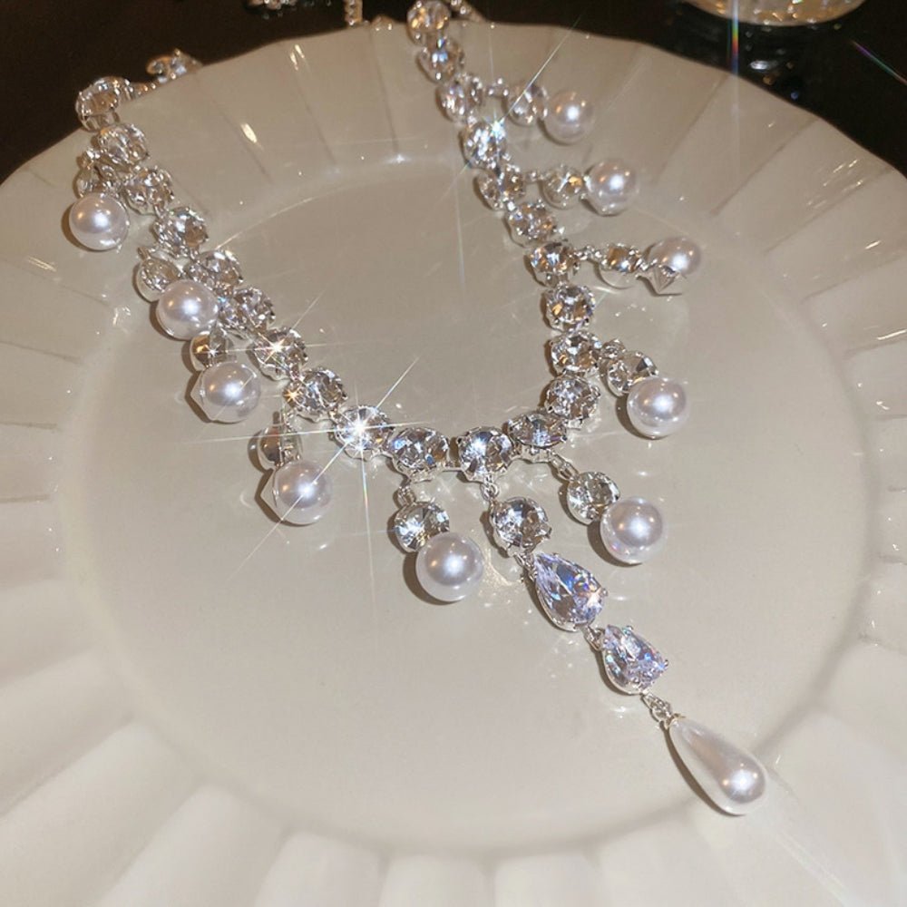 ドロップパールショートネックレス｜オフィスカジュアル レディース 通販【ミレジェネ】