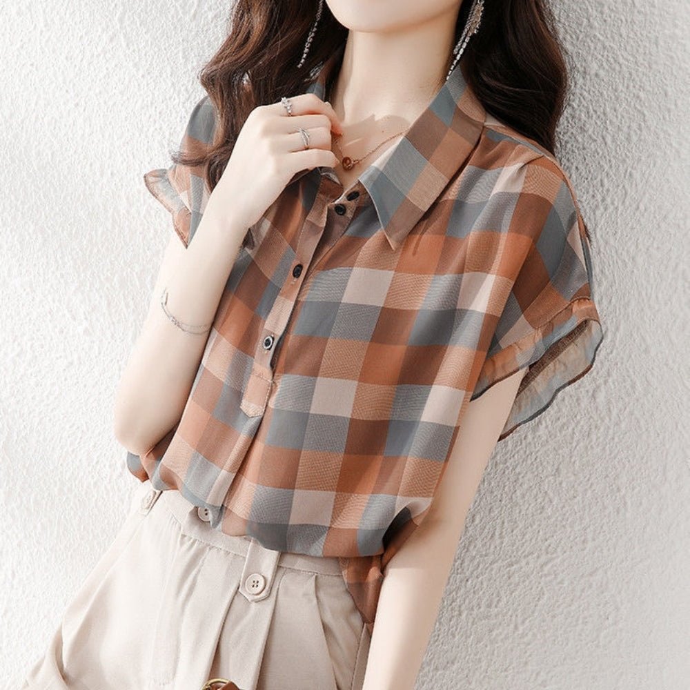 【骨格ストレートさんにおすすめ】ブロックチェックフリルブラウス[ミレジェネ]｜オフィスカジュアル レディース 通販【ミレジェネ】