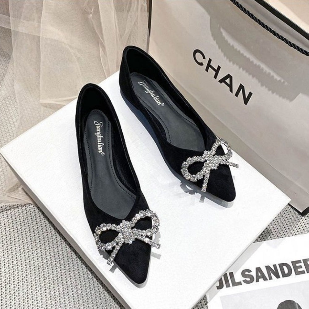 ビジューリボンフラットパンプス｜オフィスカジュアル レディース 通販【ミレジェネ】