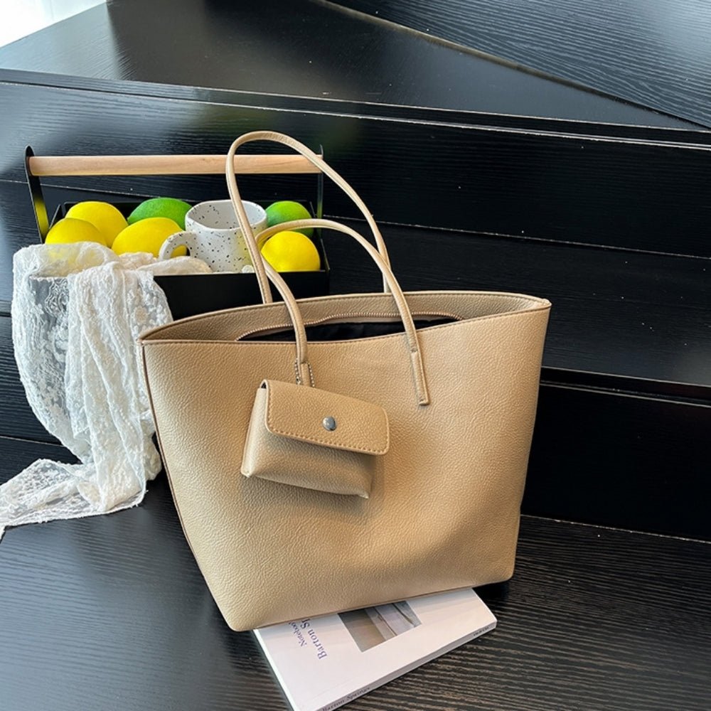 ミニポーチ付きソフトレザー調トートバッグ｜オフィスカジュアル レディース 通販【ミレジェネ】