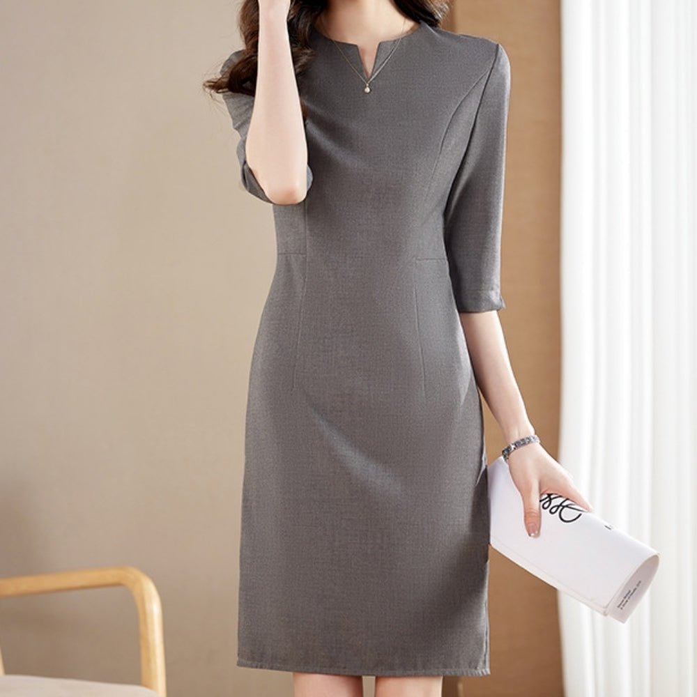 スリットネック膝丈タイトワンピース｜オフィスカジュアル レディース 通販【ミレジェネ】