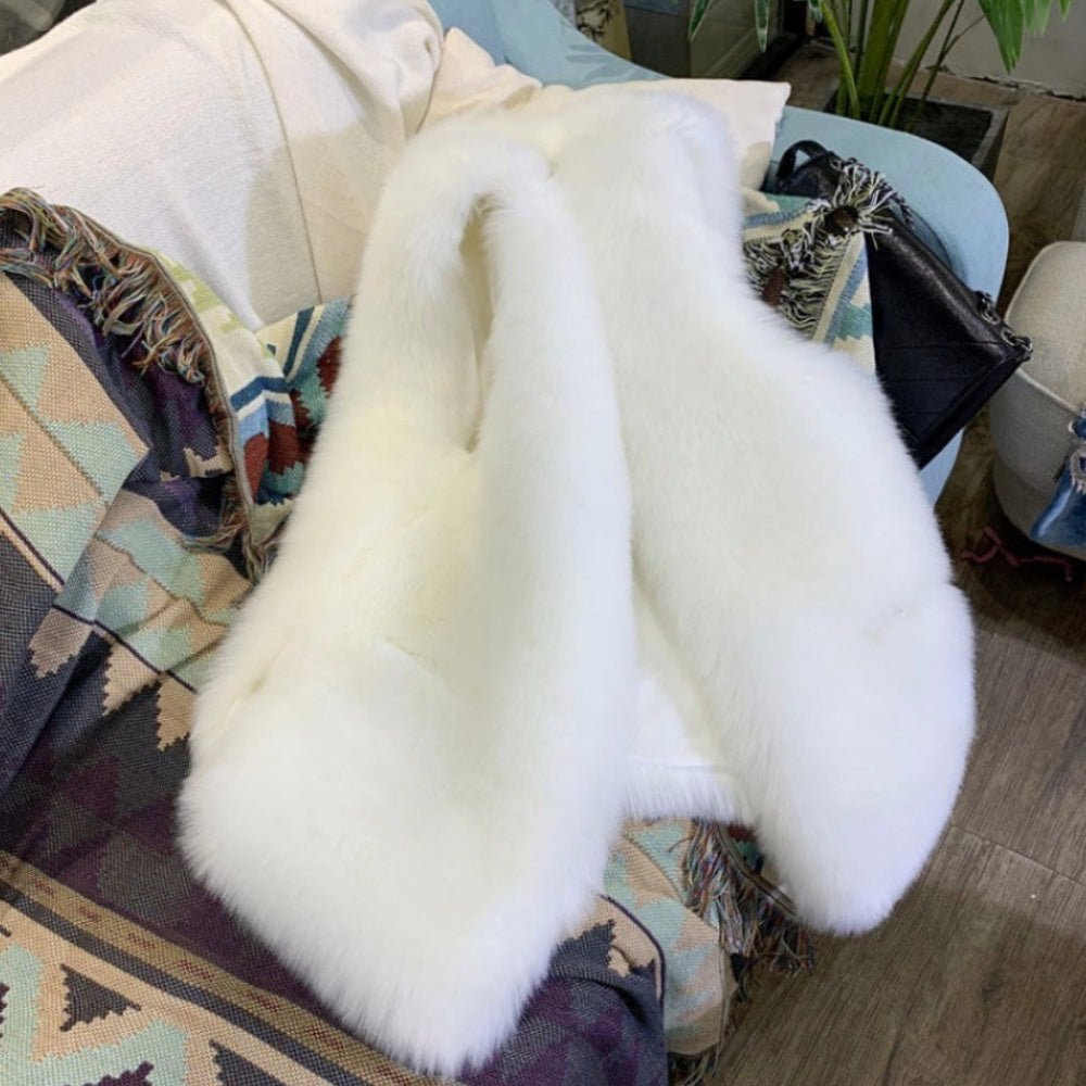 ポケット付きボリュームファーベスト｜オフィスカジュアル レディース 通販【ミレジェネ】