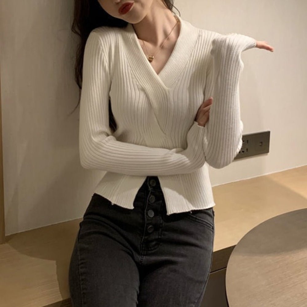 フロントケーブルVネックニットトップス｜オフィスカジュアル レディース 通販【ミレジェネ】