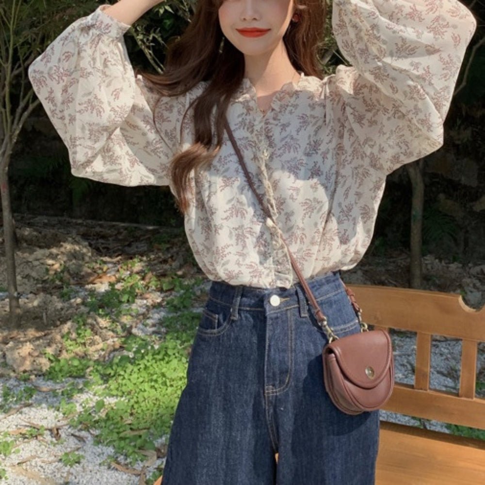 花柄フリルＶネックブラウス｜オフィスカジュアル レディース 通販【ミレジェネ】