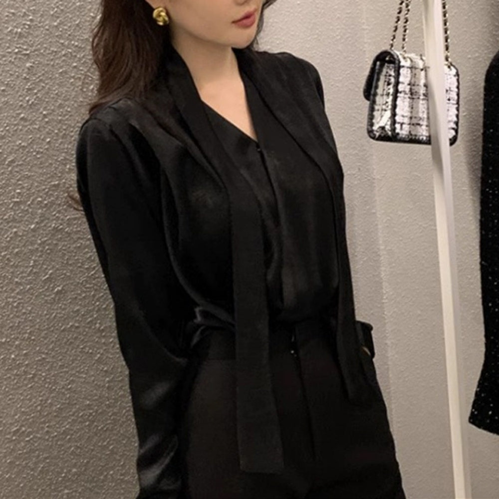 スカーフ付きVネックブラウス｜オフィスカジュアル レディース 通販【ミレジェネ】