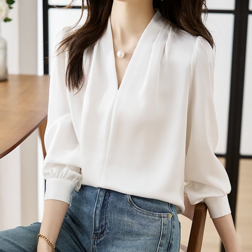 Vネックベーシックブラウス｜オフィスカジュアル レディース 通販【ミレジェネ】