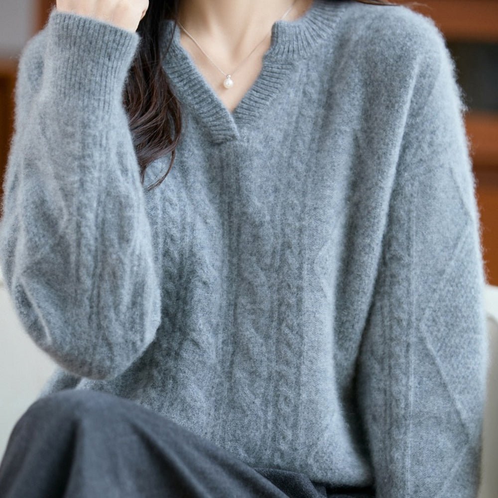 ウールケーブルVネックニット｜オフィスカジュアル レディース 通販【ミレジェネ】