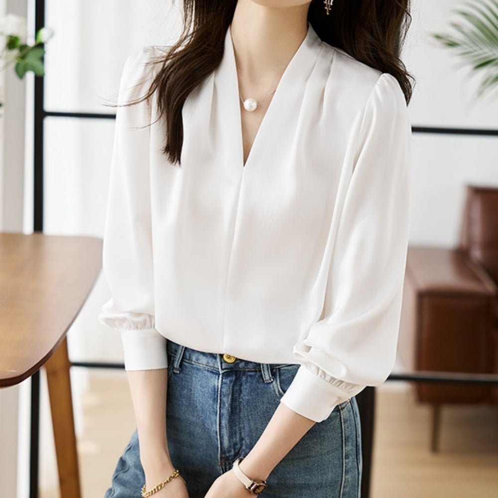 Vネックベーシックブラウス｜オフィスカジュアル レディース 通販【ミレジェネ】