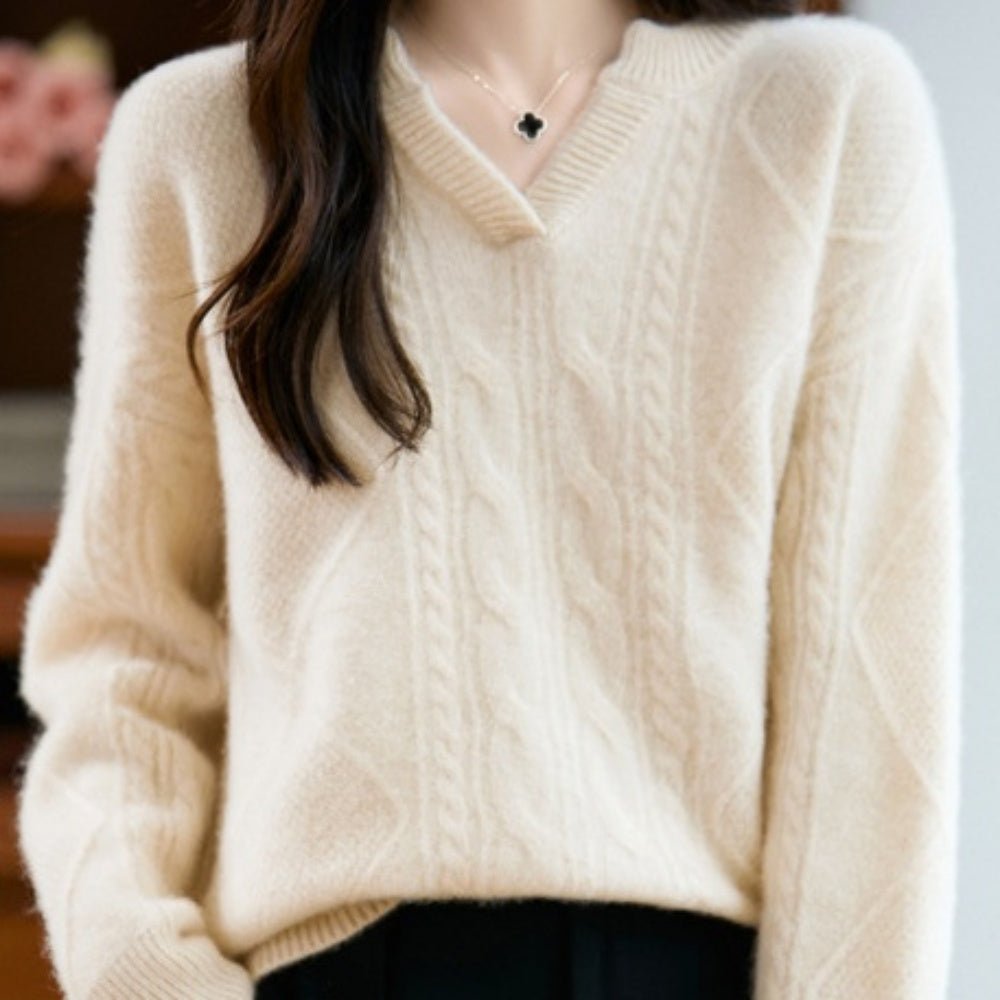 ウールケーブルVネックニット｜オフィスカジュアル レディース 通販【ミレジェネ】